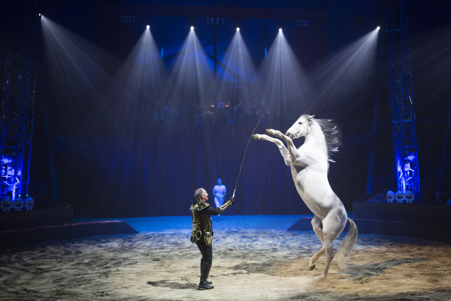 Alexis Gruss présente le spectacle Quintessence sous chapiteau